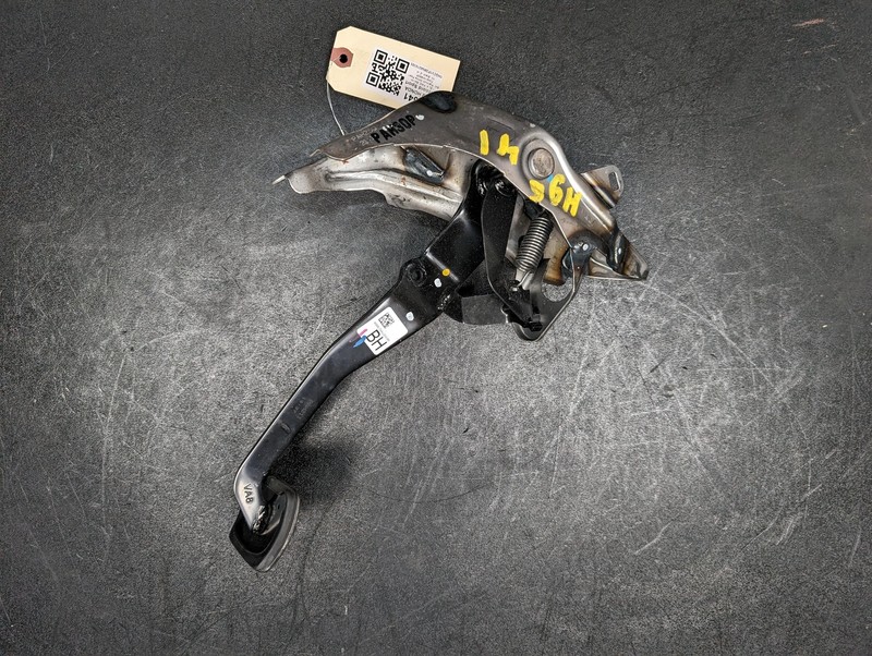 Brake Pedal 2022 Honda Accord 46600-TVA-L91 2021