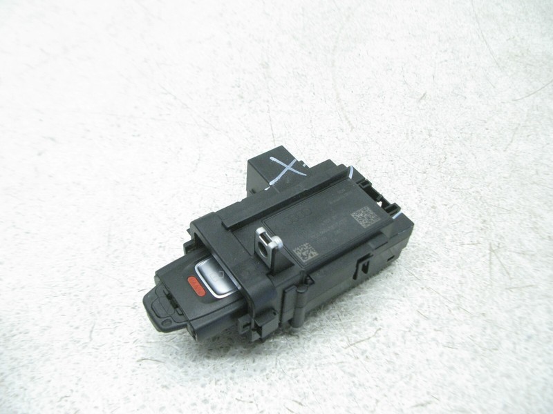 08-16 AUDI 8T A5 S5 RS5 A4 Q5 IGNITION SWITCH KEY SLOT STARTER CONSOLE OEM 10042