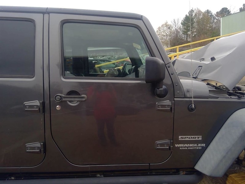 Passenger Front Door VIN W 6th Digit Jk Body Fits 11-18 WRANGLER 587842
