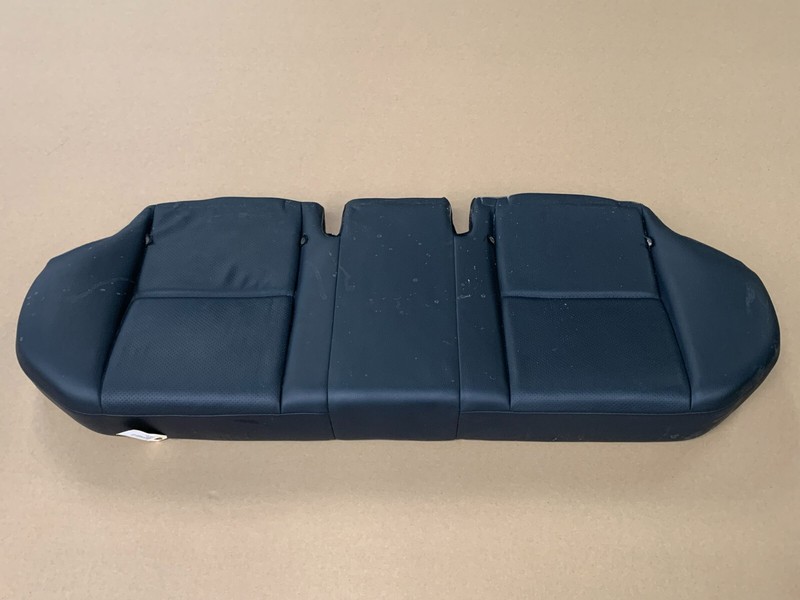 ⭐08-14 MERCEDES BENZ C300 REAR PASS LOWER SEAT CUSHION PAD LEATHER OEM LOT2320
