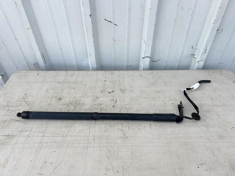 2014-2020 NISSAN ROGUE RIGHT POWER LIFT TAIL GATE TRUNK GAS STRUT 59748