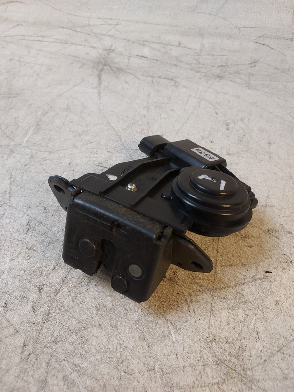 10-19 TOYOTA VENZA RAV4 REAR LIFT GATE HATCH TRUNK LATCH LOCK ACTUATOR OEM