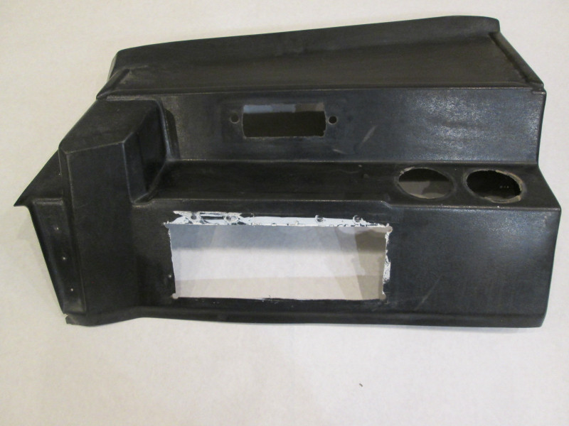 1980's Bayliner Capri Boat Passenger Port Side Dash Panel Section