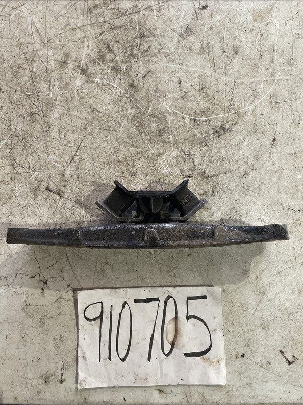 1995-2000 Lexus LS400 Transmission Engine Motor Mount Bracket Support