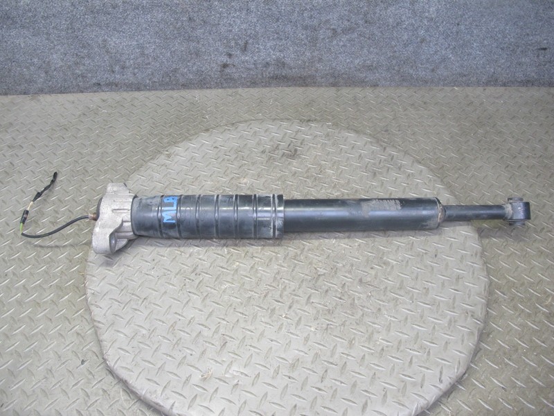 2017-2020 MASERATI LEVANTE M161 AWD REAR RIGHT SIDE AIR STRUT SHOCK ABSORBER