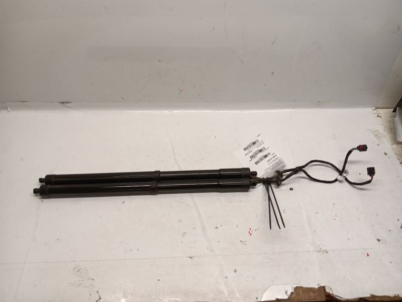 14-18 Range Rover HSE L405 Trunk Shocks Strut Left Right Pair CPLA70354