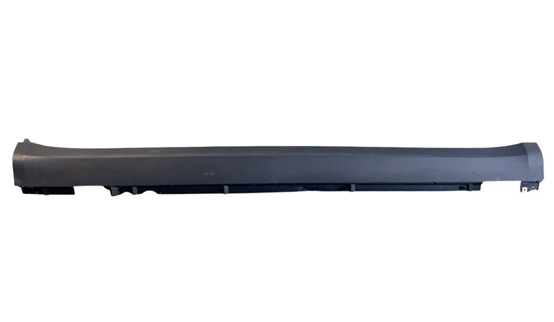 📌 2015-2026 PORSCHE MACAN RIGHT PASSENGER SIDE ROCKER PANEL TRIM MOULDING OEM
