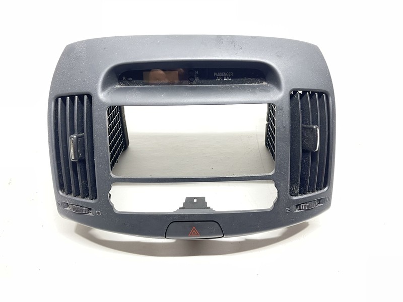 07 – 10 Hyundai Elantra Dash Bezel For Radio And Climate Control With Air Oem
