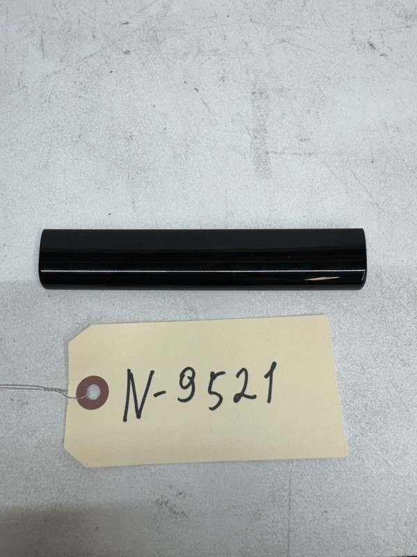 2018-2020 Tesla 3 Y Console wireless charger trim *thin version* 9521 B1