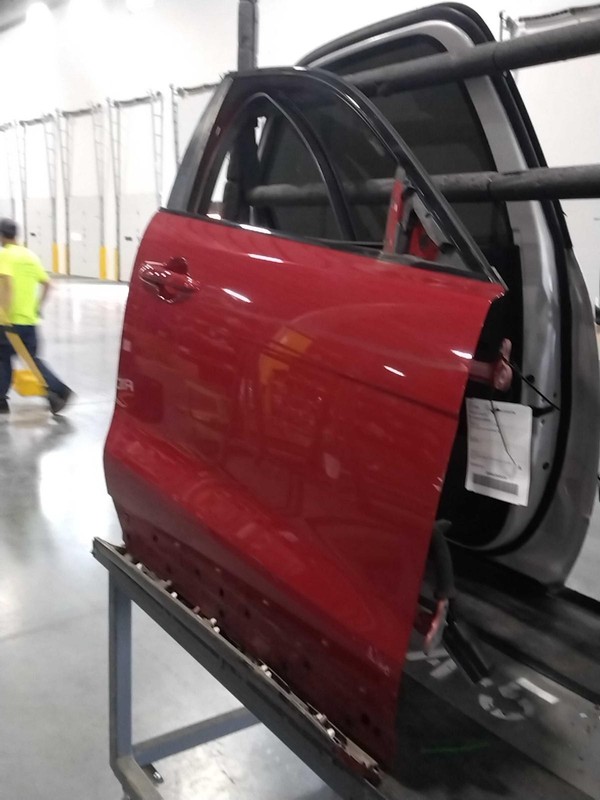2018 Jaguar F-PACE Right Door Red OEM Used 4DR SUV 653383