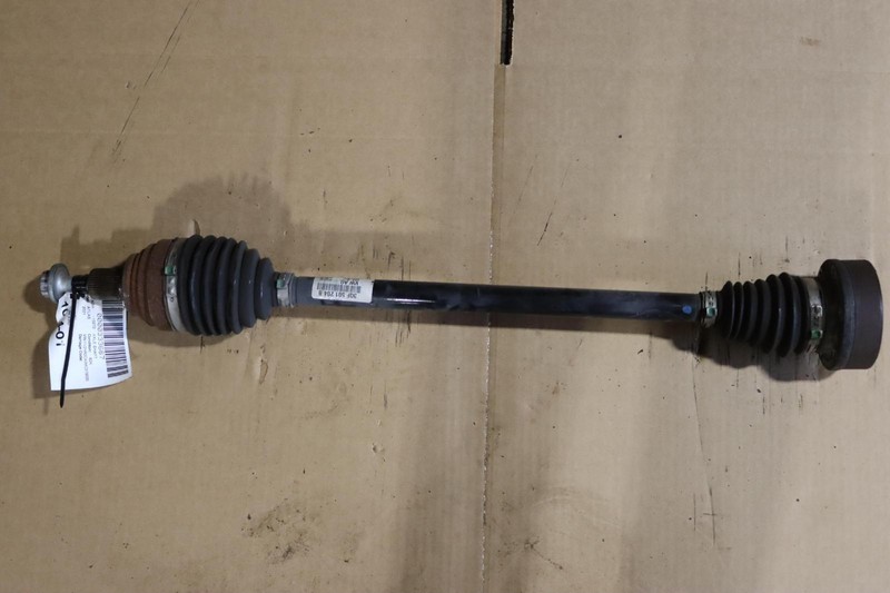 2018-2021 VOLKSWAGEN VW ATLAS AWD REAR RIGHT AXLE SHAFT CV U JOINT OEM