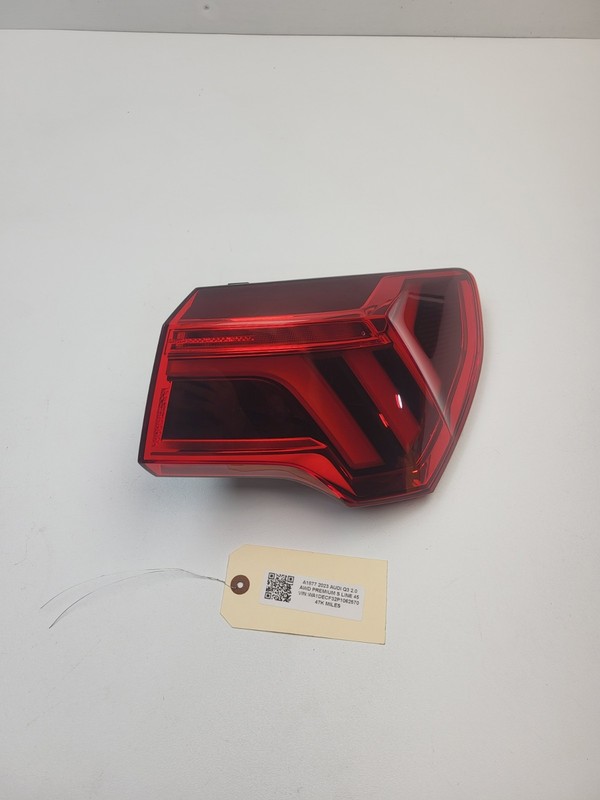2019-2025 Audi Q3 Right Passenger Rear Quarter Tail Light LED 47k OEM 83A945092A