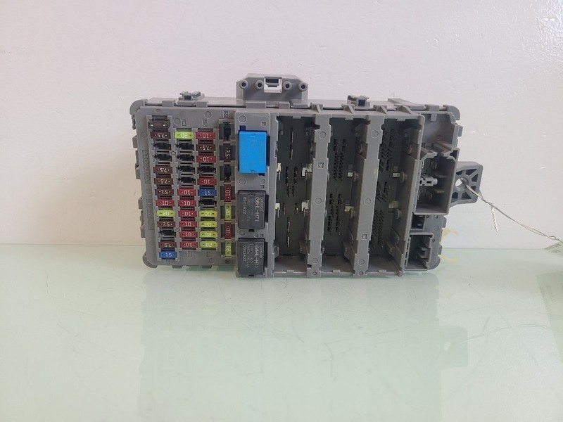 Fuse Box Cabin Fits 2016 Accord 582000