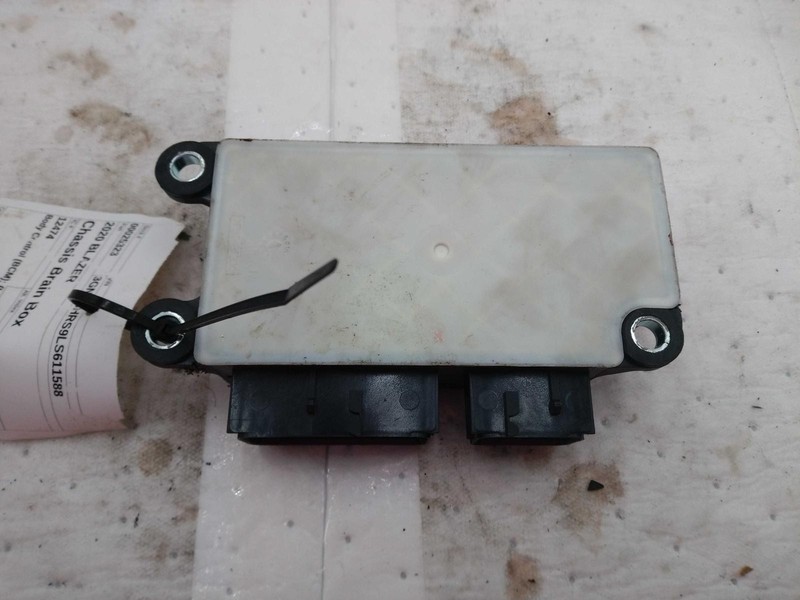 Used Body Control Module fits: 2020 Chevrolet Blazer Body Control BCM Grade A