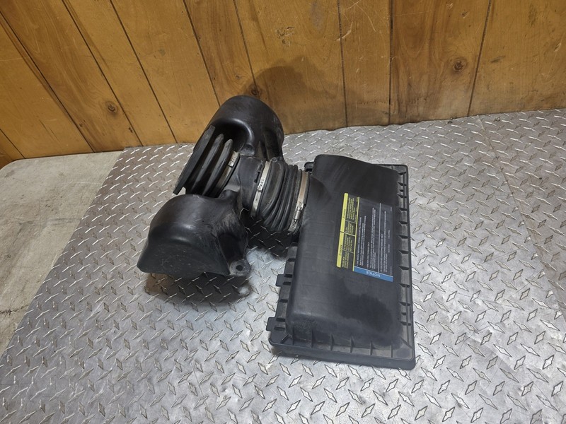 1998-2002 Pontiac Firebird Air Cleaner Box Aseembly 3.8L Tested Oem