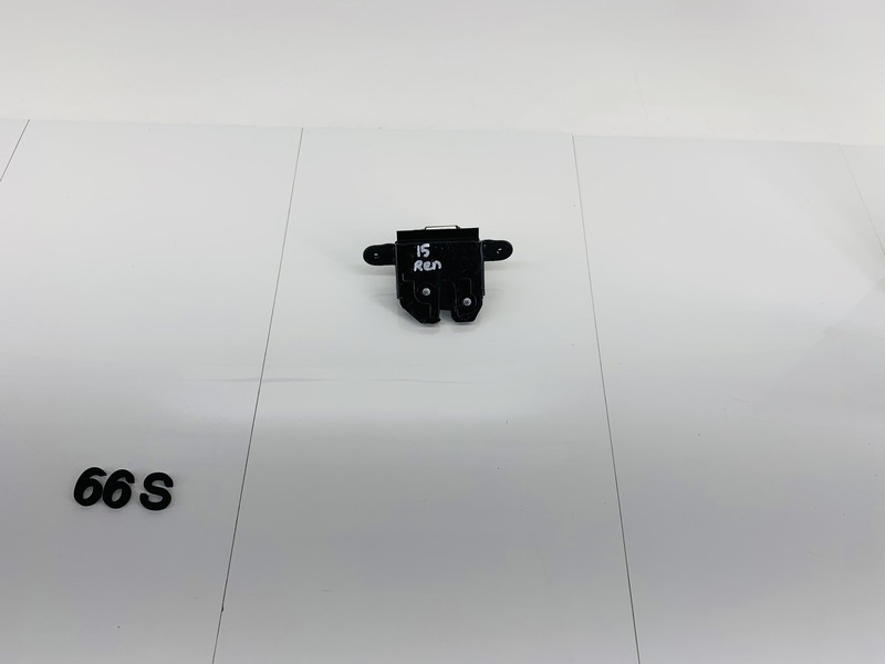 15-23 JEEP RENEGADE REAR BACK DOOR LIFTGATE LOCK LATCH ACTUATOR 52016535 OEM