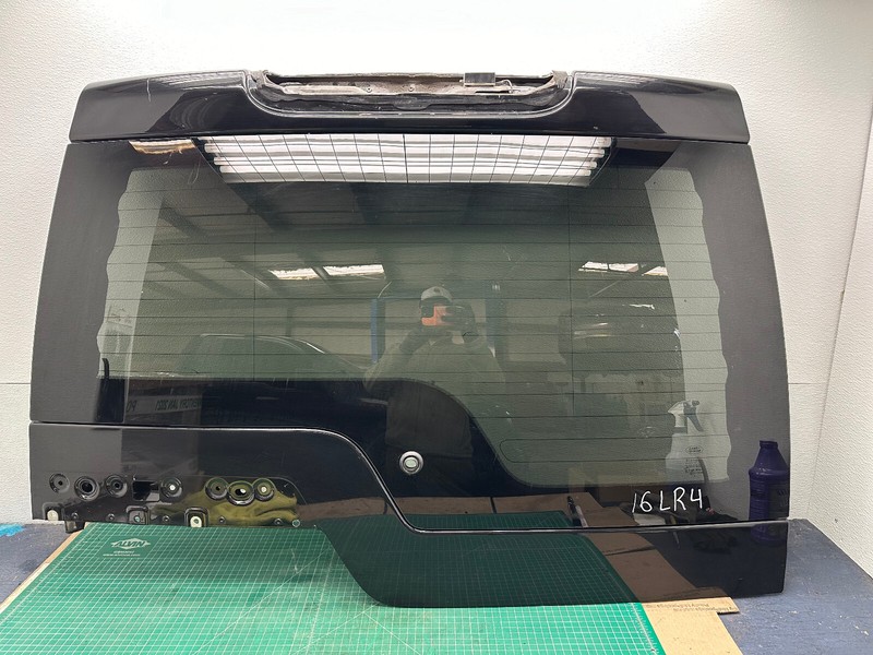 05-16 LAND ROVER LR3 LR4 REAR TRUNK LID HATCH TAILGATE GLASS ASSEMBLY OEM