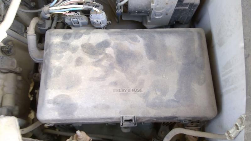 Engine Fuse Box TOYOTA SEQUOIA 08