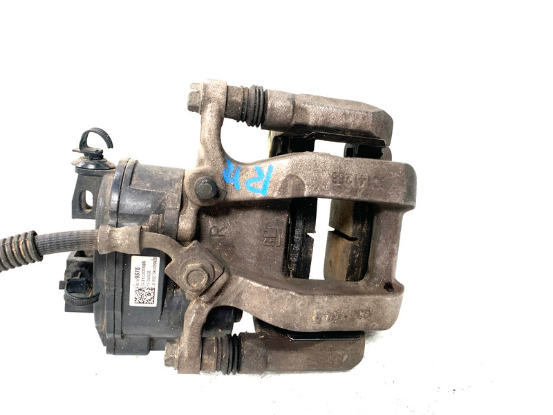 2018-2021 BUICK ENCLAVE REAR RIGHT SIDE BRAKE CALIPER OEM #A0.30