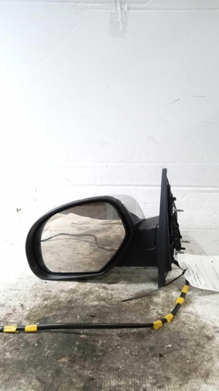 Used Left Door Mirror fits: 2009 Gmc Sierra 1500 pickup Power w/o turn signals o