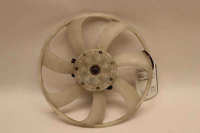 2017-2020 TOYOTA 86 LEFT DRIVER SIDE ENGINE COOLING FAN MOTOR BLADE OEM