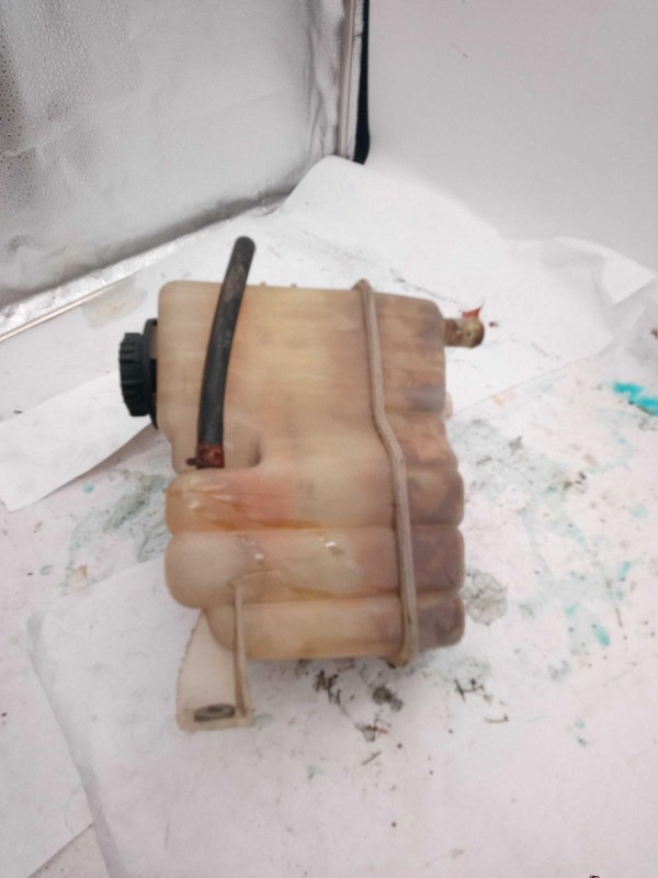 2002 Ford F150 Engine Coolant Reservoir 5.4L OEM 3L3Z8A080AB Used