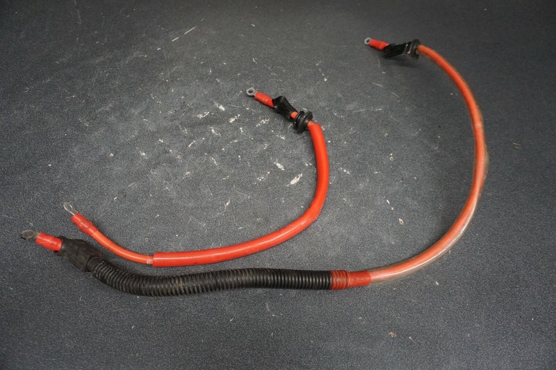 2001-2005 Yamaha OEM Battery and Starter Cables Wire Lead Freshwater WaveRunner