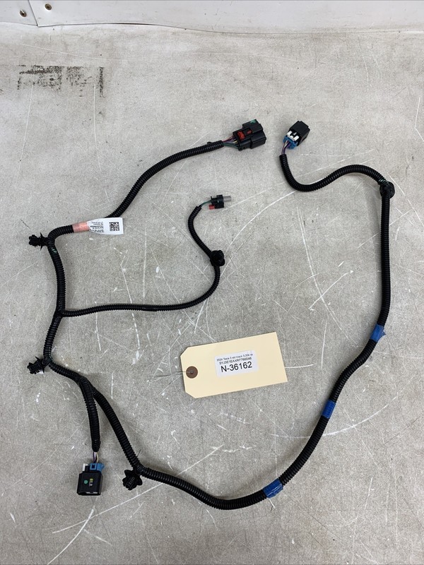 2024 Tesla Model 3 Rear bumper wiring Harness 1897319-00-B 36162 B159