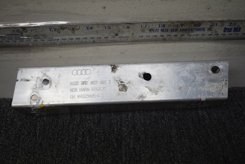 2011-2016 AUDI Q5 REAR REINFORCEMENT BRACKET FACTORY OEM