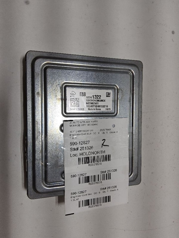 Engine ECM Electronic Control Module Fits 25 MALIBU 3576578