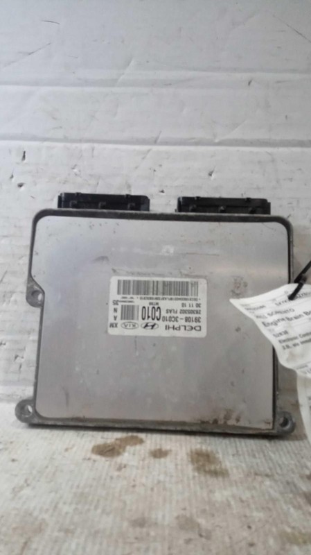 2011 KIA SORENTO Engine Control Module ECM 3.5L OEM 391083C060 Black Used