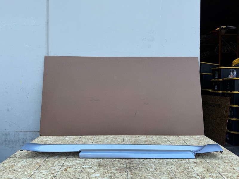 INFINITI G37 Q60 2 DOOR 08-16 OEM LEFT DRIVER SIDE SKIRT ROCKER PANEL TRIM BLUE