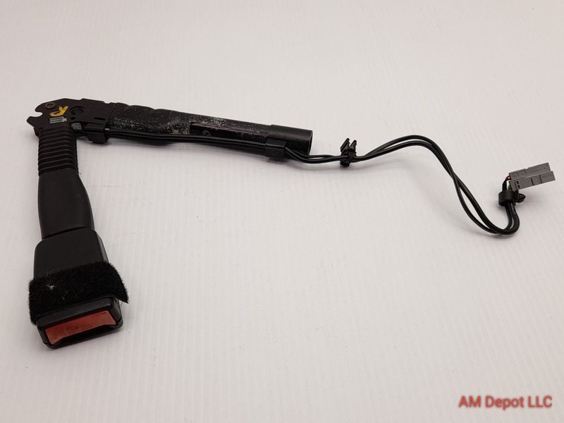 2007 BMW 335i 335xi 328xi 328i E90 E92 Front Right Seat Belt Buckle 72117126296