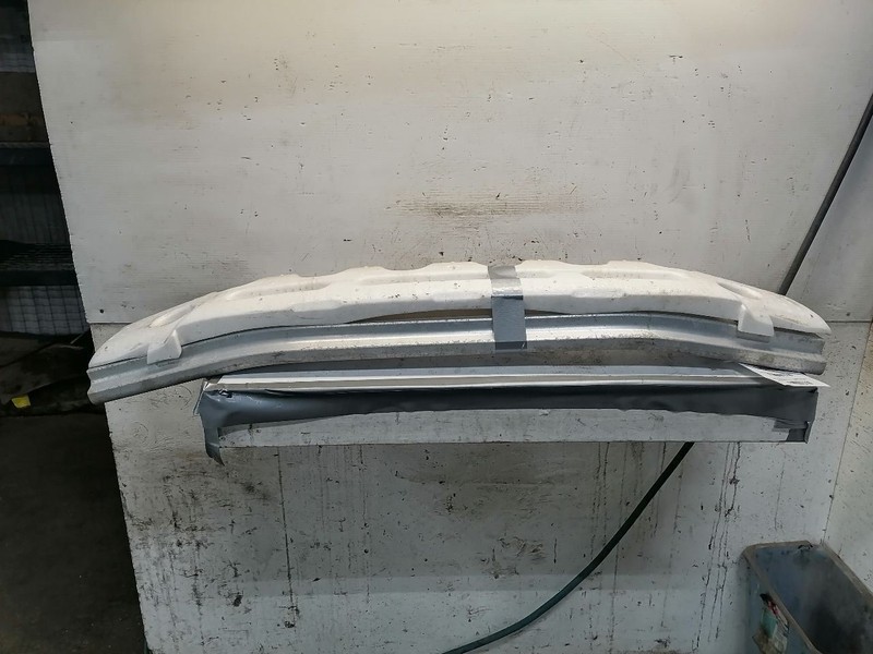 Front Bumper Reinforcement VIN D 5th Digit Fits 04-07 HIGHLANDER 1572168