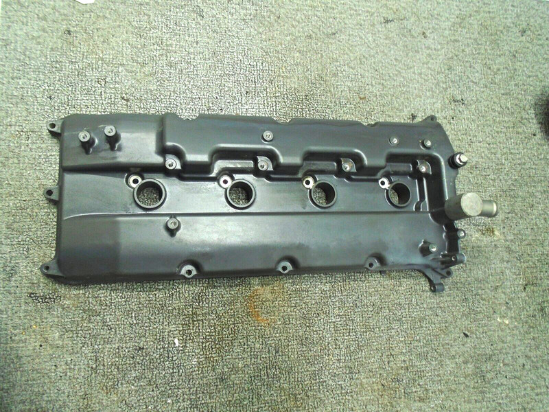 Cylinder Head 1 Cover 6AW-11191-00-9S Yamaha Outboard 2007-2011 300/350 Hp Motor