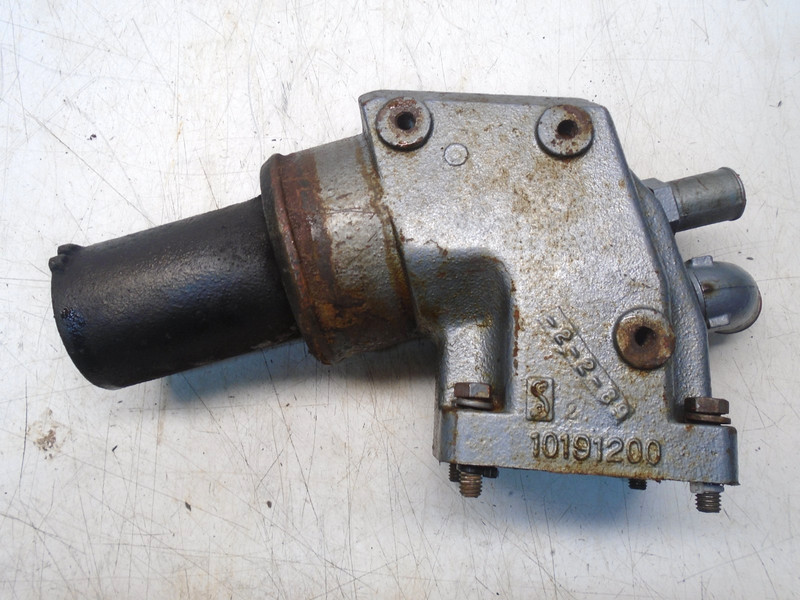 CA5 Yamaha 4.3 5.7 V6 V8 Exhaust Riser YSC-10191-20-0C 10191200