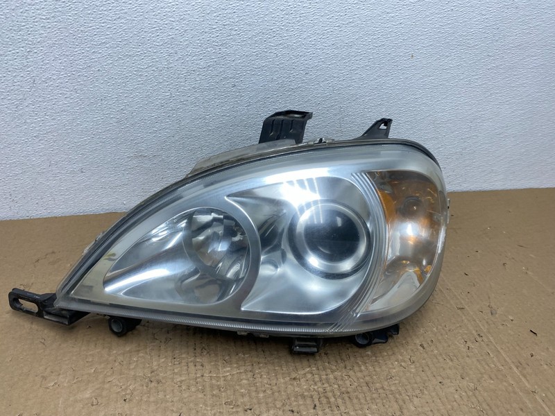 2002 - 2005 Mercedes ML ML350 ML500 Left Driver LH Xenon Headlight AC4039 DW