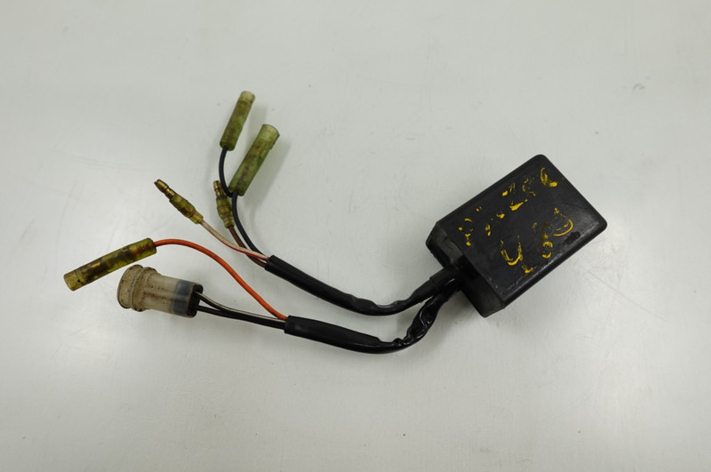 1985 Yamaha Phazer 480 OEM CDI Unit 8V0-85540-21-00