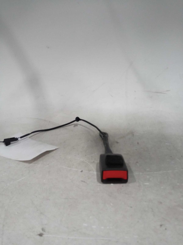 2015 Chevrolet Equinox OEM Black Seat Belt, Used, 78K Miles, Genuine Part