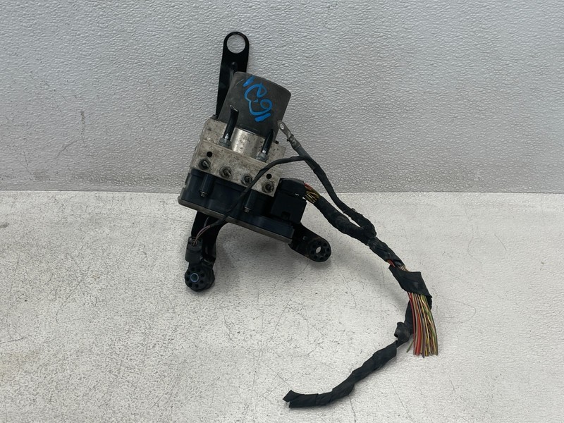 15 16 17 18 BMW X5 M F85 ABS Anti Lock Brake Pump Module Unit 1621 OEM