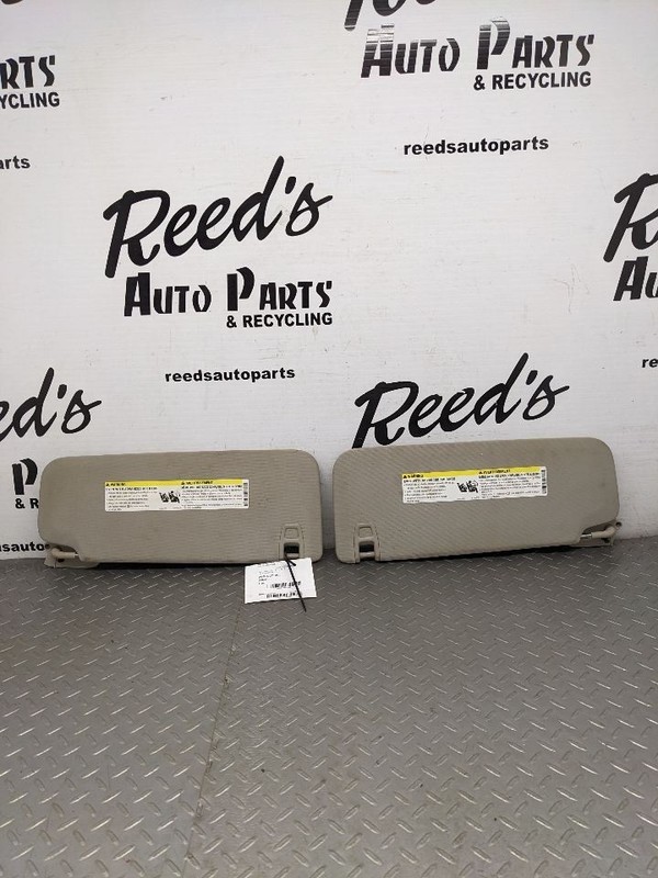 2007-2013 Chevrolet Silverado 1500 Pair Sun Visor Left & Right Sunvisor119