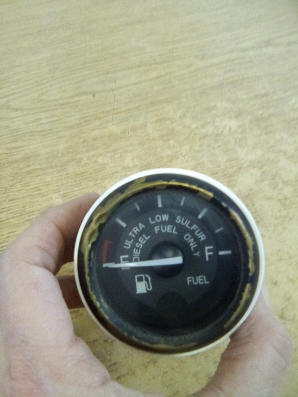 Paccar Q43-6002-123B Fuel Gauge