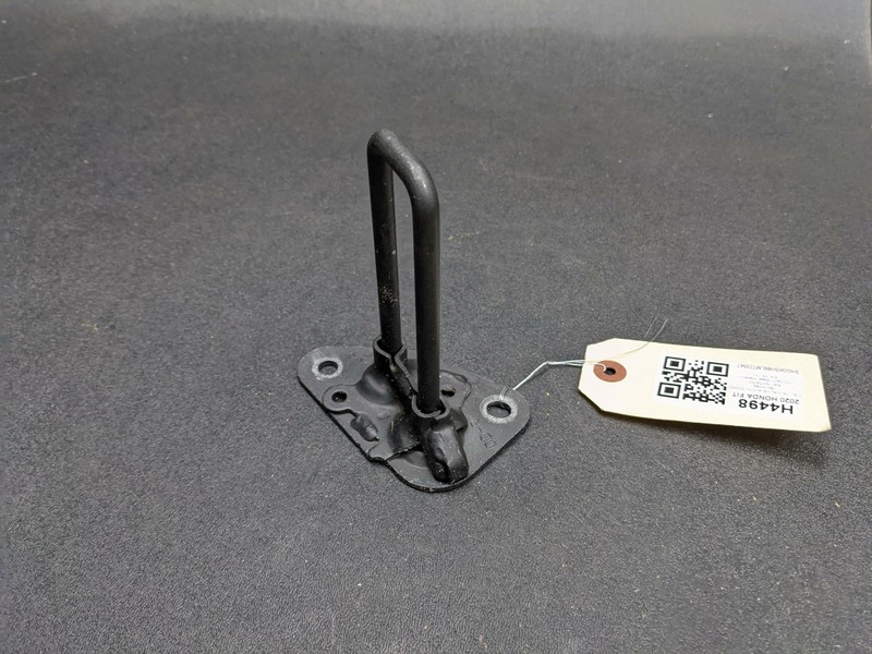 Rear Seat Right Passenger Striker 2020 Honda Fit 82280-T5R-A11 2015-2018 2019