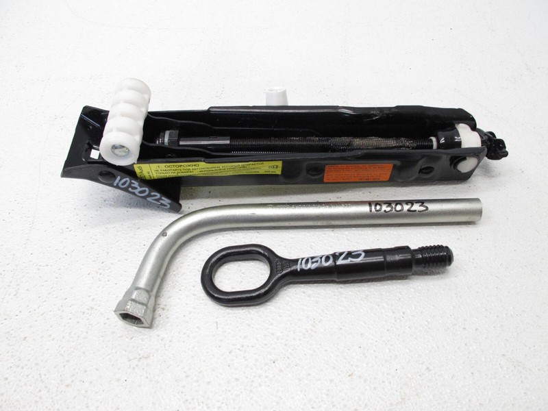 12-18 AUDI C7 A6 S6 A7 S7 RS7 TOOL KIT JACK EMERGENCY TRUNK KIT OEM 103023