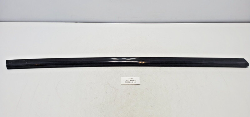 ✅ 2021-2023 OEM Tesla Model S Rear Left Driver Door Window Belt Molding