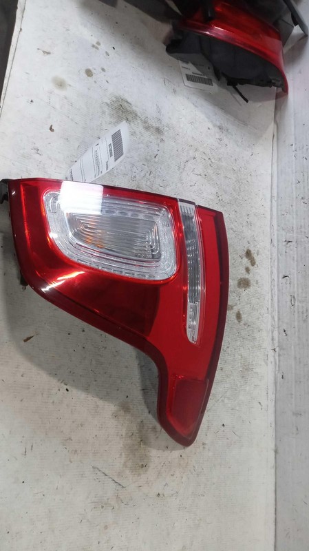 2011-2015 Ford Explorer Right Tail Light Assembly Black OEM 34471 Used