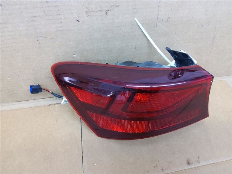 Driver Tail Light Sedan Incandescent Fits 19-20 FORTE 260814
