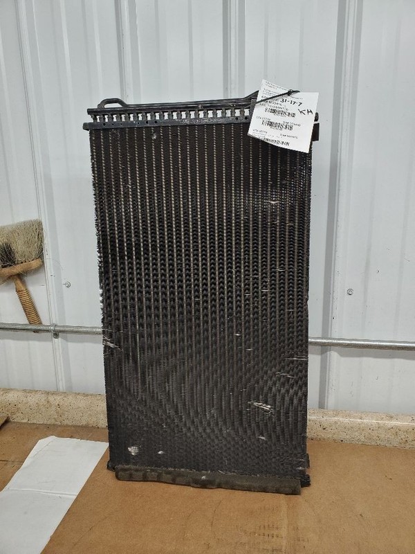 AC Condenser Fits 93-98 LINCOLN MARK SERIES 295936