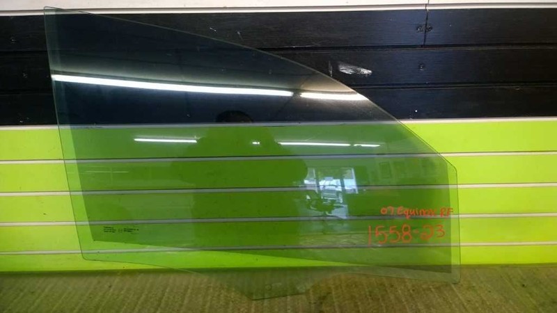 07 CHEVY EQUINOX LS PASSENGER RIGHT FRONT DOOR WINDOW GLASS OEM 1558-23