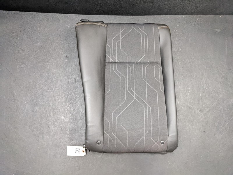Rear Right Seat Upper Cushion 2018 Chevrolet TRAX 42494394 2017 - 2020
